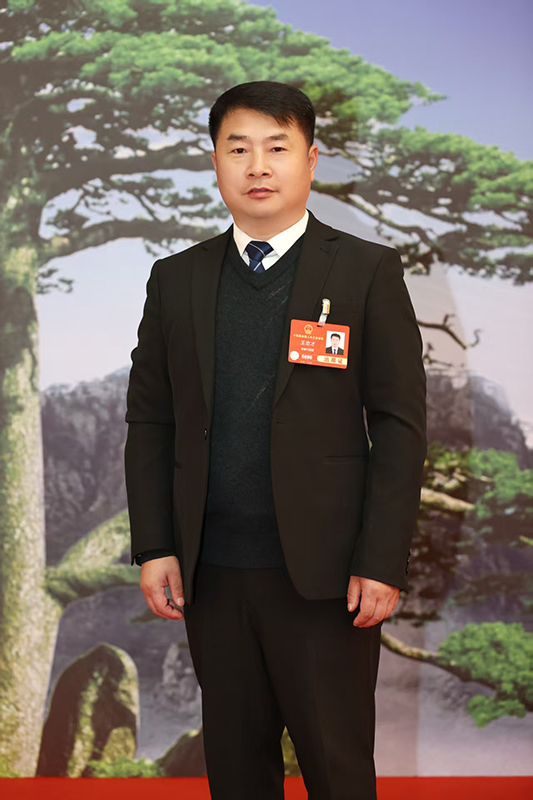 全國人大代表王忠。 受訪者供圖