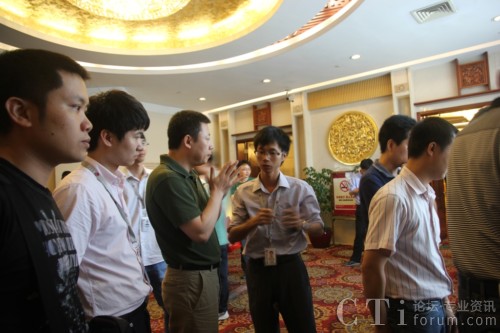 �F����������